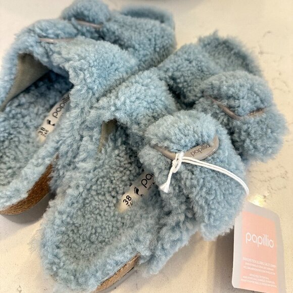 Arizona Big Buckle Shearling Shearling in Color Teddy Faded  BIRKENSTOCK Arizona Big Buckle Genuine Shearling Slide Sandal in Faded Aqua